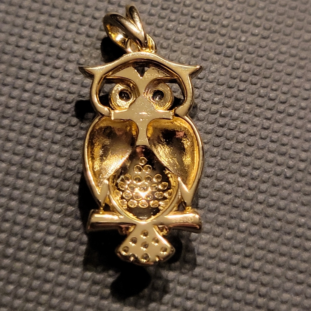 14k gold over 925 Sterling Silver stamped Owl pendant - Picture 3 of 4